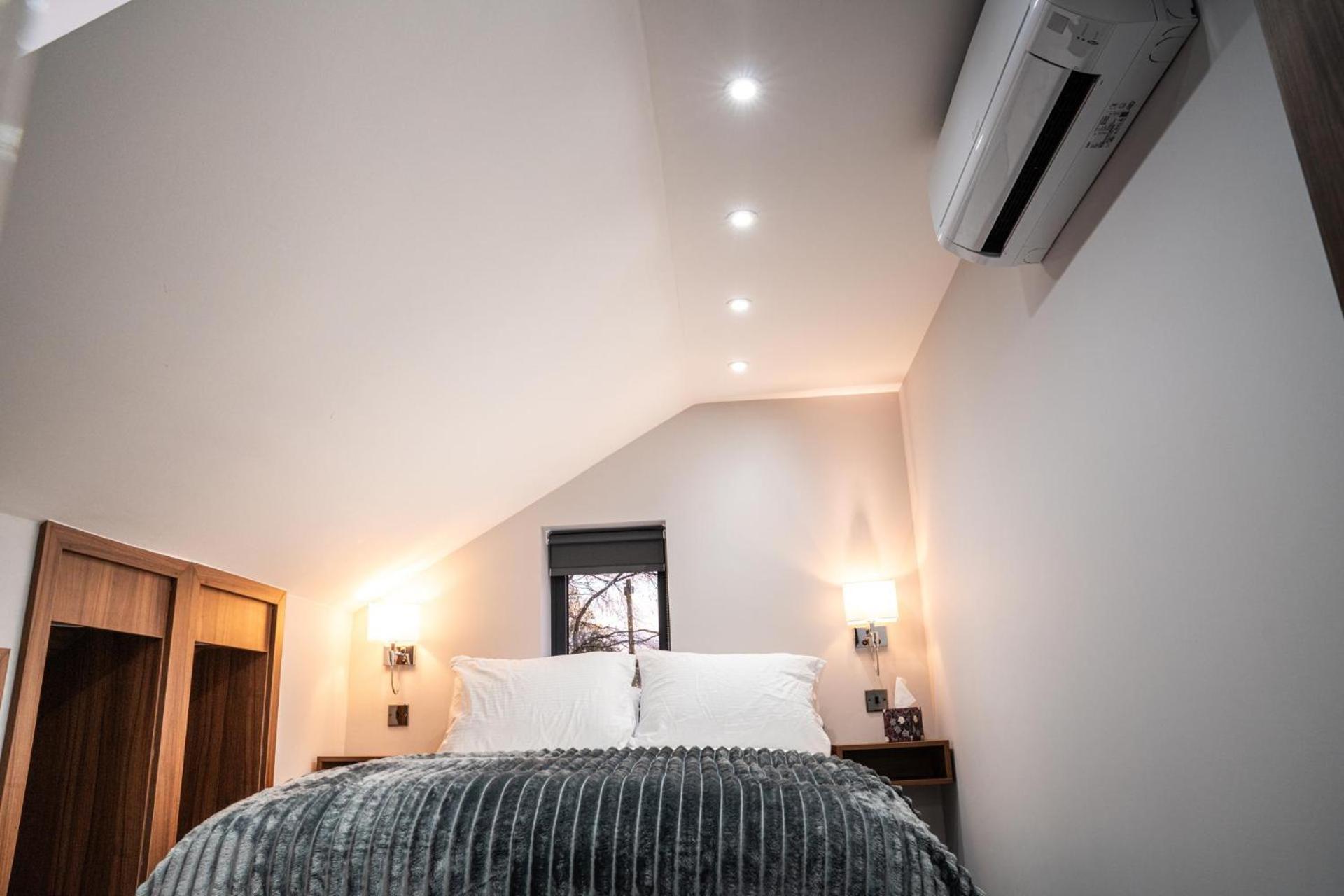 Chestnut Retreat A Stunning Annex Apartment Ossett Kültér fotó