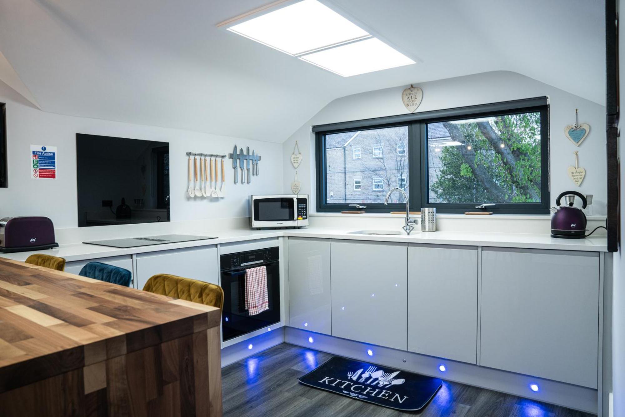 Chestnut Retreat A Stunning Annex Apartment Ossett Kültér fotó
